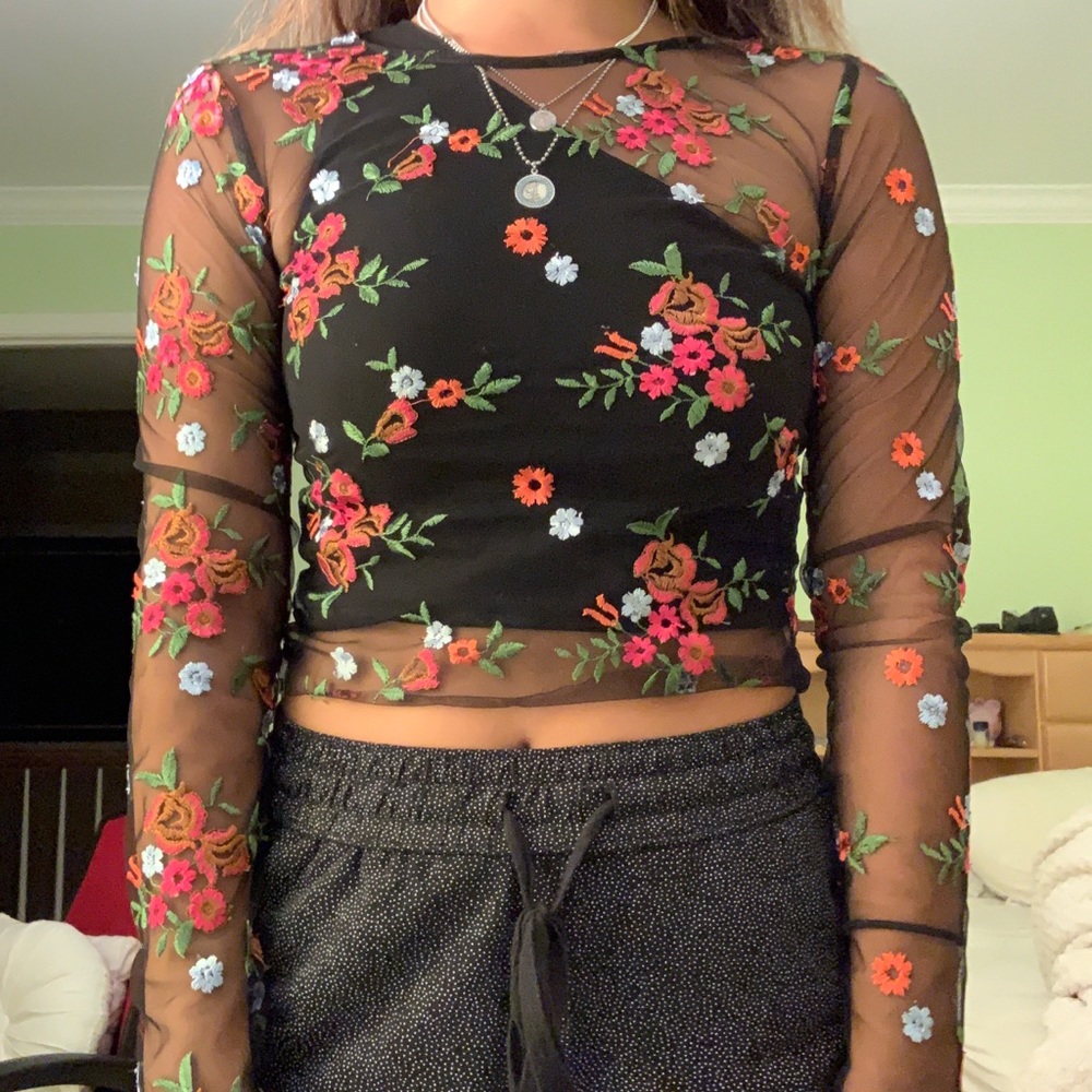 UO flower top